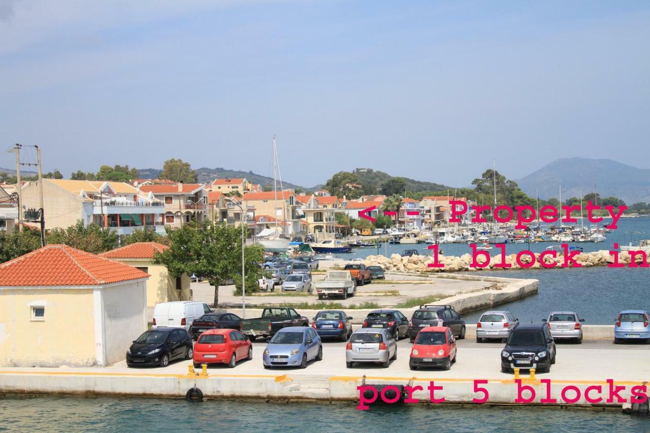 Gallery Apartments Lixouri Esterno foto
