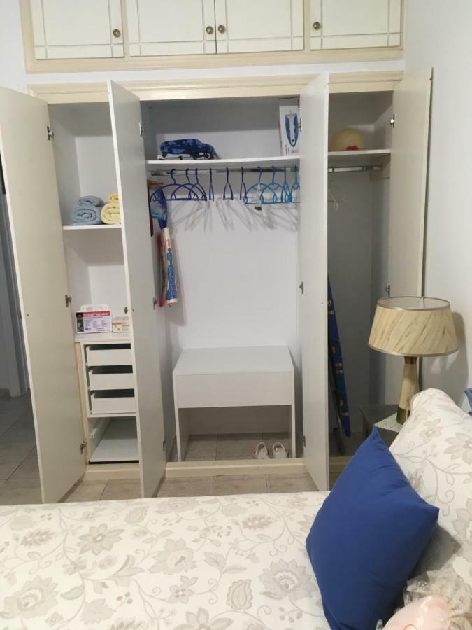 Gallery Apartments Lixouri Esterno foto